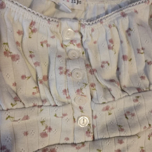 Cream Floral Baby Doll To That Sinches - Picture 4 of 4